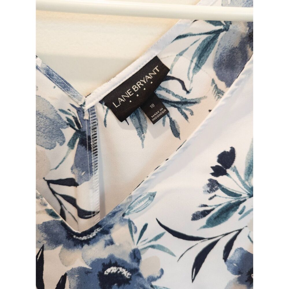 Lane Bryant women's white floral tank blouse size 18 - Picture 3 of 4